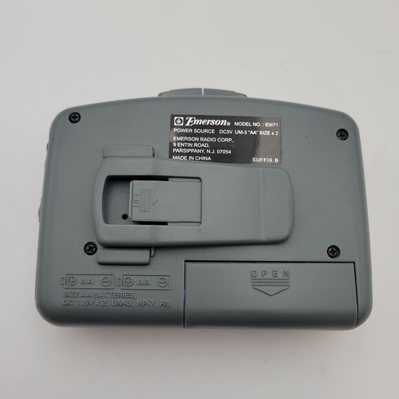 Vtg Emerson Personal Portable Cassette Player Model EW71 - Picture 2 of 9